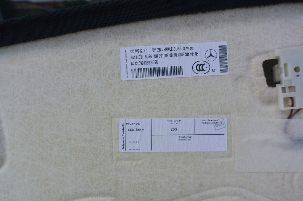 фото №12, Потолок czarna mercedes amg w212 e63 sedan