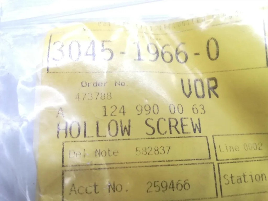 фото №11, Mercedes-benz 123 шланг підвіска пневматичний osi задній 300 td 1985