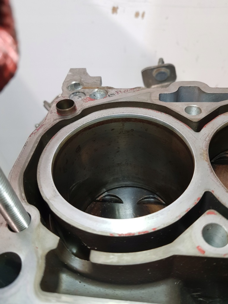 Низ  двигуна комплектний  audi a1 skoda fabia 3 1.0 tsi t dkl Київ