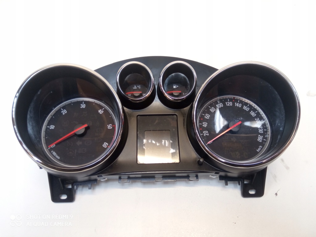 Купить Opel astra j приборы счетчик дизель 13355355 eu