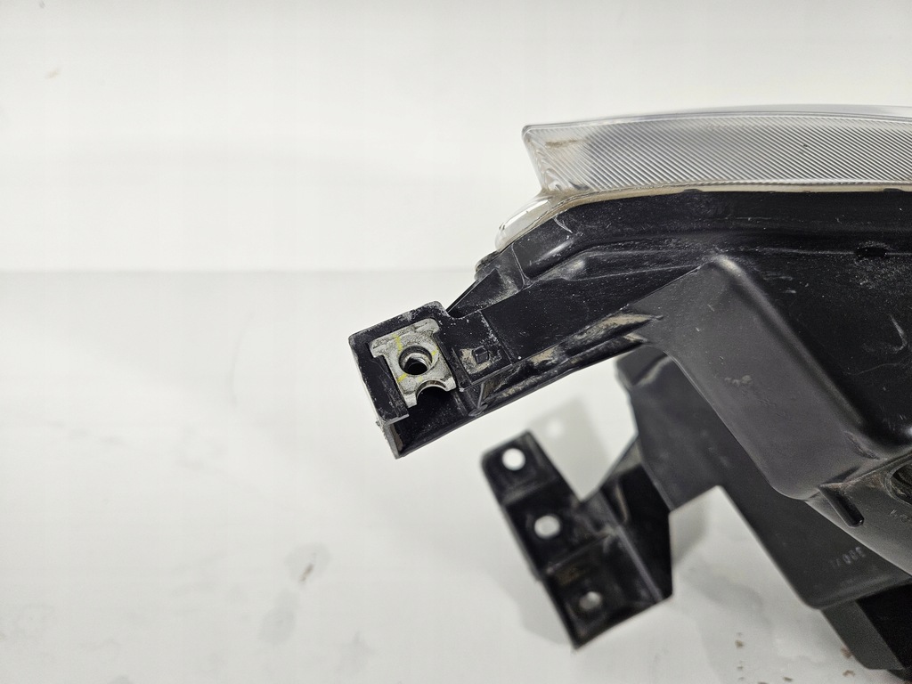 фото №12, Лампа правая перед передняя ford ranger 5 v lift ксенон led eu