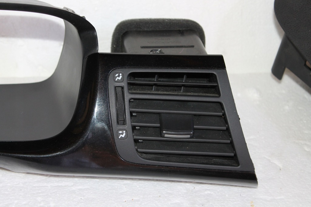 фото №5, Honda frv fr-v впуск решітка обдув захист спідометра