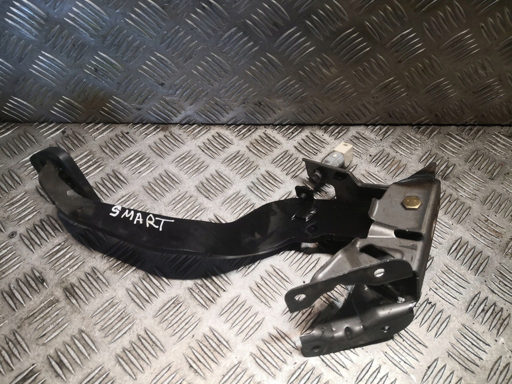 фото №3, Smart forfour i педаль гальма