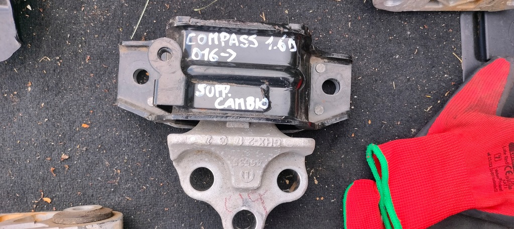 фото №1, Jeep compass ii кронштейн подушка коробки