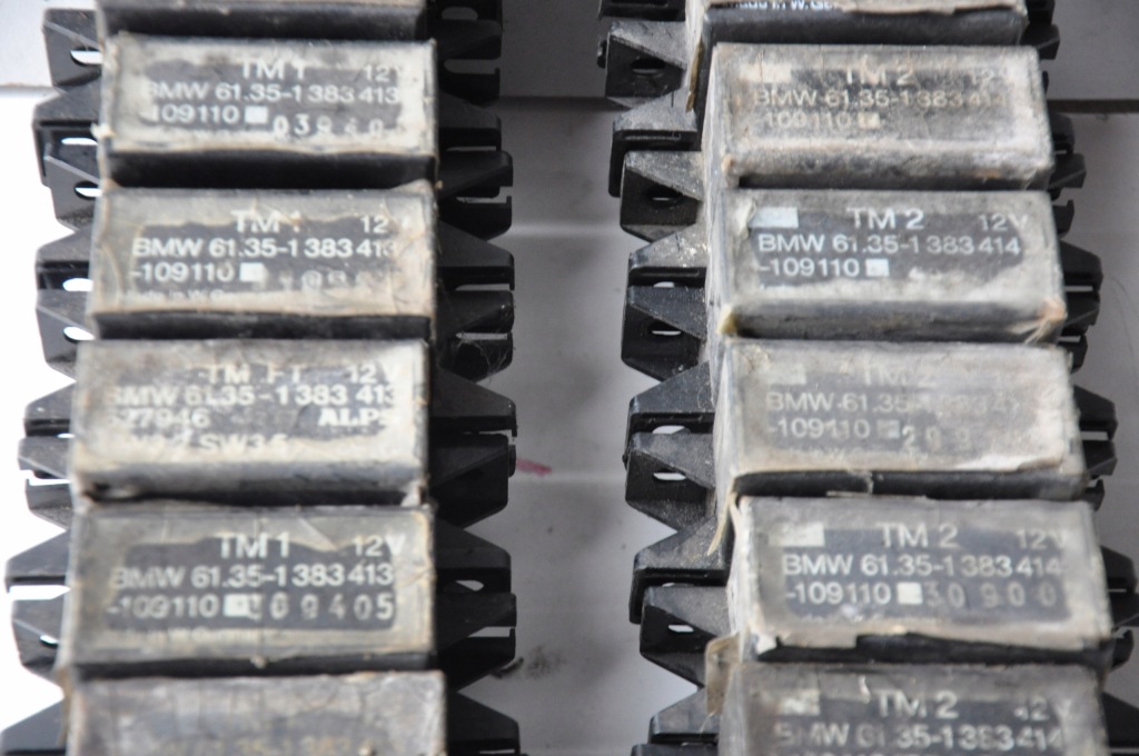 Bmw e31 840 850 модуль двері tm1 1383413 tm2 1383414 Оригінал