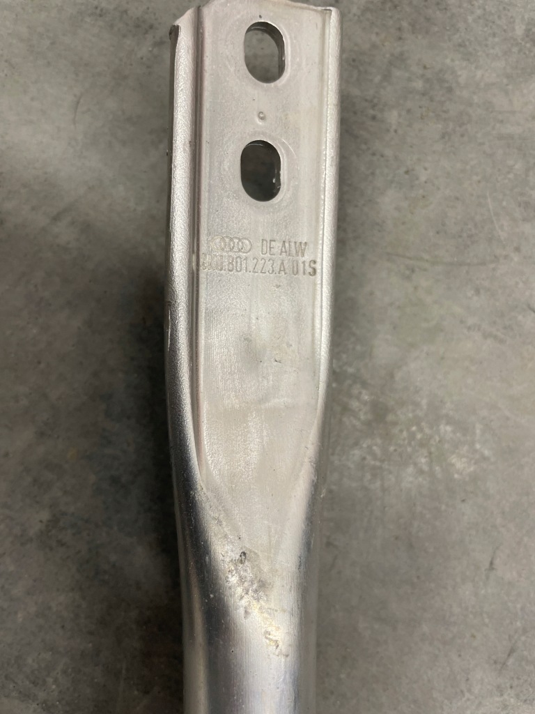 фото №4, Кронштейн розпірка audi a6 a7 c8 4k0 оригінал