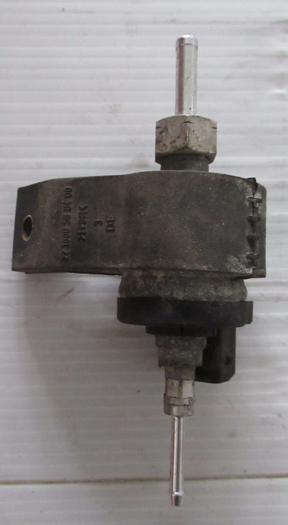 фото №3, Mazda 5 2.0 citd помпа webasto 221000500400