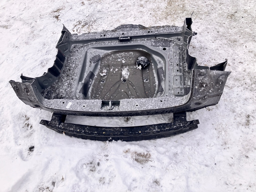 фото №1, Pas задний поддон четверть mercedes gla x156 13- лак 787