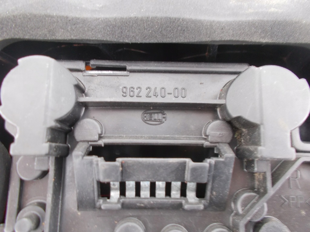 фото №6, Лампа задня задня seat ibiza 6k права тонована