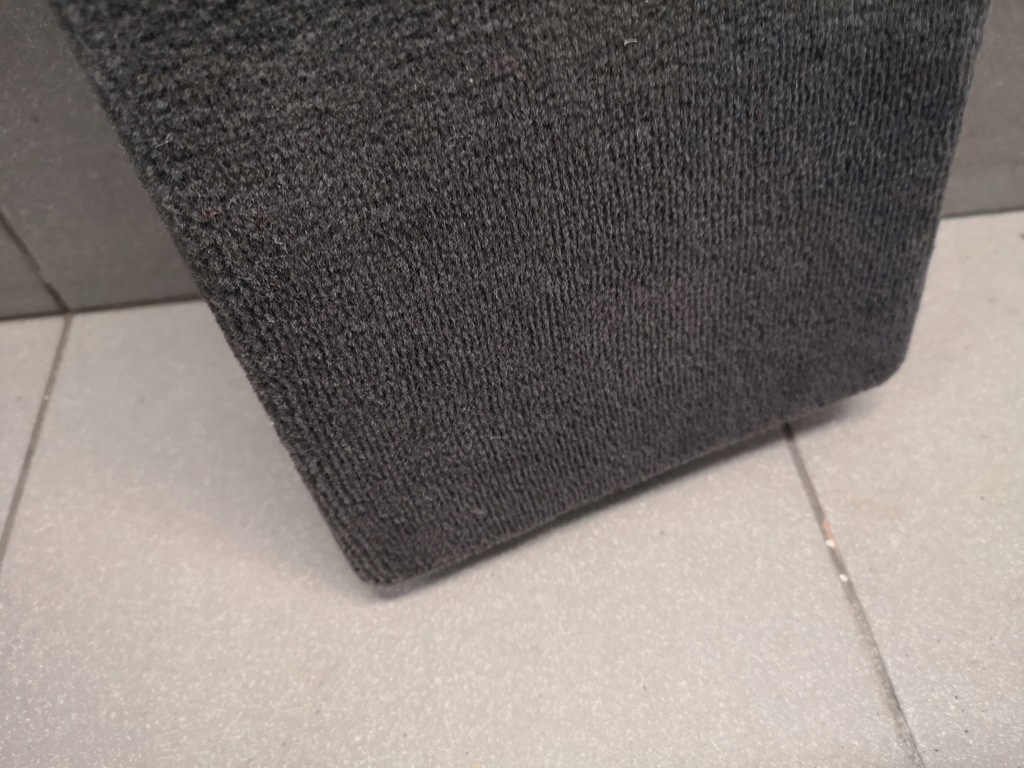 фото №7, Обшивка заглушка багажника правая audi a6 c5 avant