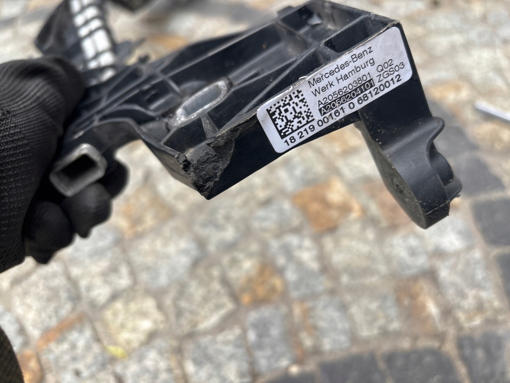 Mercedes 205 c klasa підсилювач балка ремінь перед 2056204101 оригінал в Україні