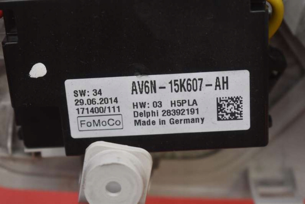 фото №8, Бардачок na накладки на фары bm51-a519d56-ba3 ford kuga mk2 2 ii 13-20