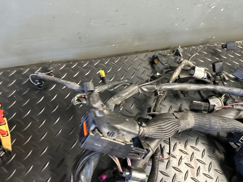 фото №9, Джгут двигуна audi a8 d4 4.2 tdi cds eu 4h1971713bq