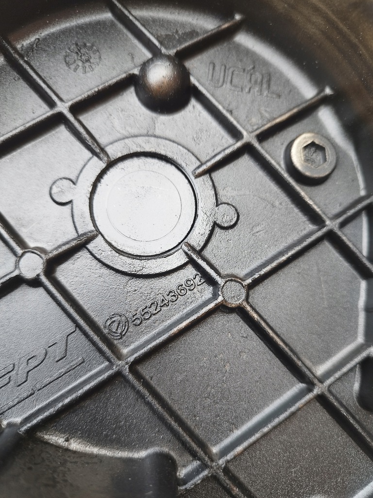 фото №6, Peugeot bipper 1.3hdi корпус распределительного вала 55243692 fiorino qubo