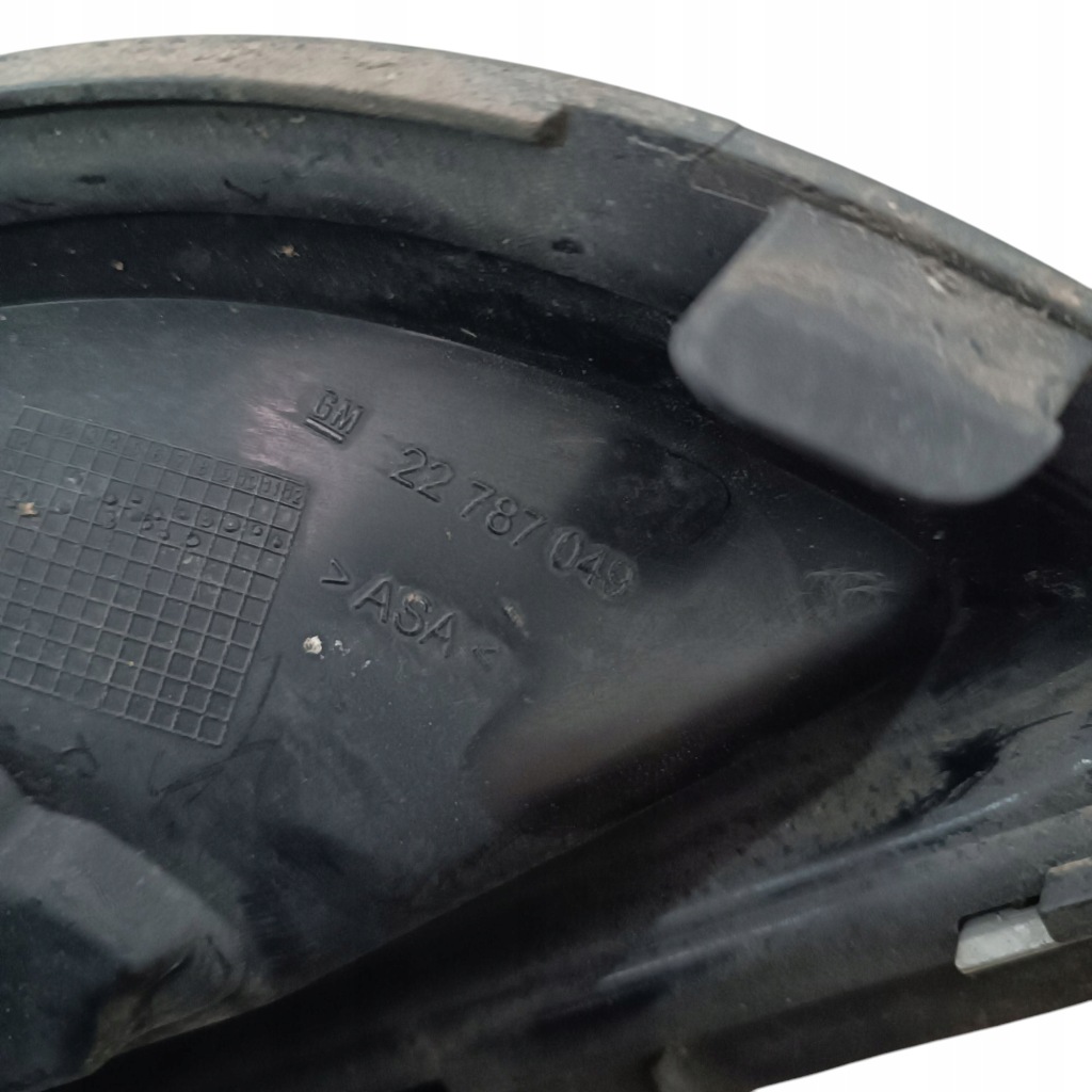 Решітка бампера ліва opel insignia a lift 22787049 Київ