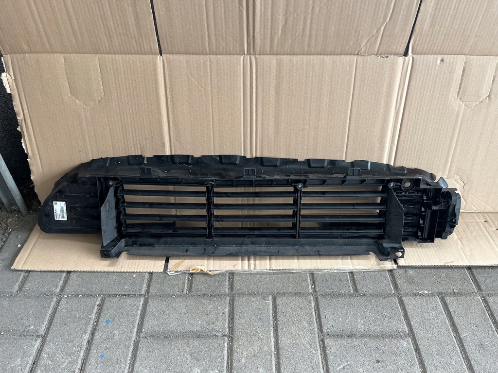 фото №6, Жалюзі впуск повітря повітропровід volvo xc40