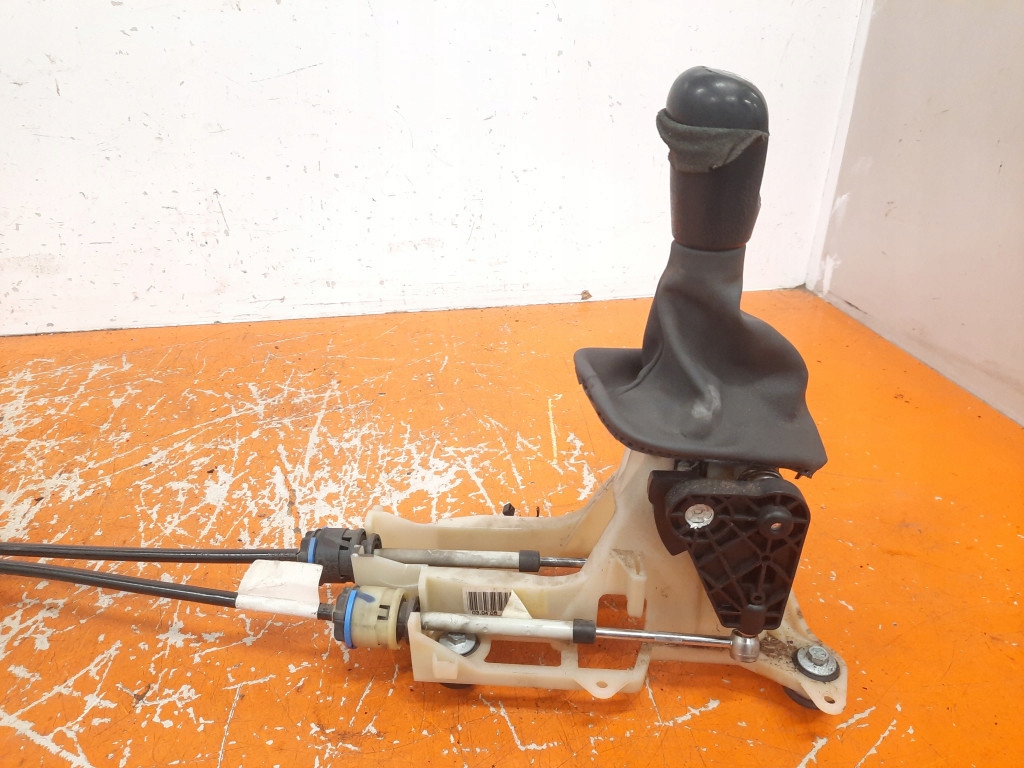 фото №6, Volvo s40 2.0d ii 04-07 домкрат вибірник перемикання передач 30711725 d4204t