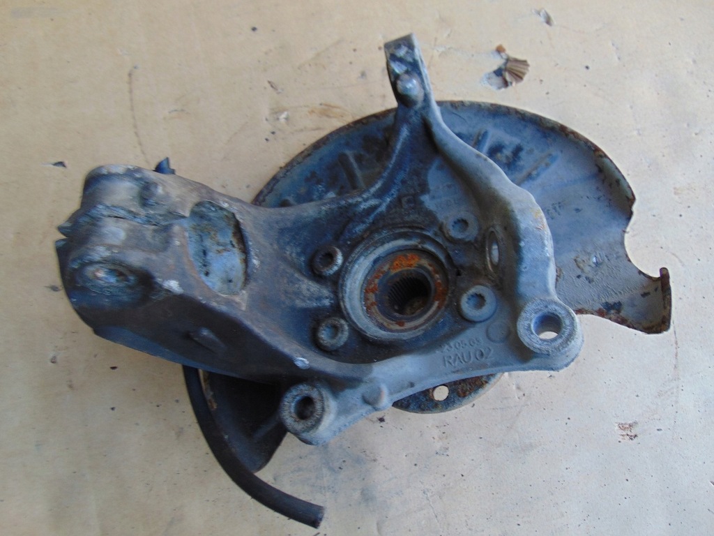 фото №10, Поворотний кулак ступиця права перед vw passat cc 2.0 tdi 3c0407258f