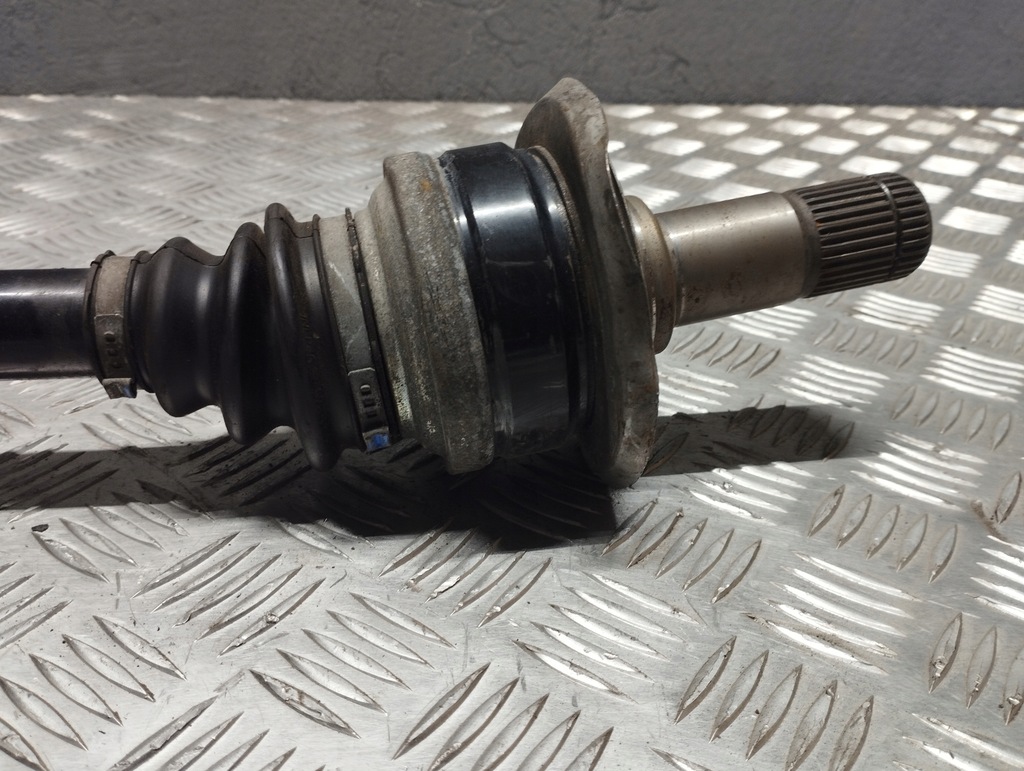 фото №5, Bmw f10 f11 привідний вал права задня 7581018