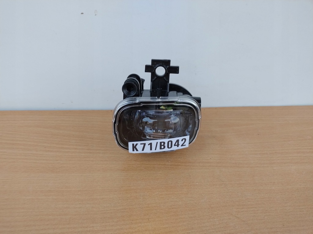 фото №1, Левый противотуманная фара led drl renault scenic trafic megane clio zoe juke k71/b042