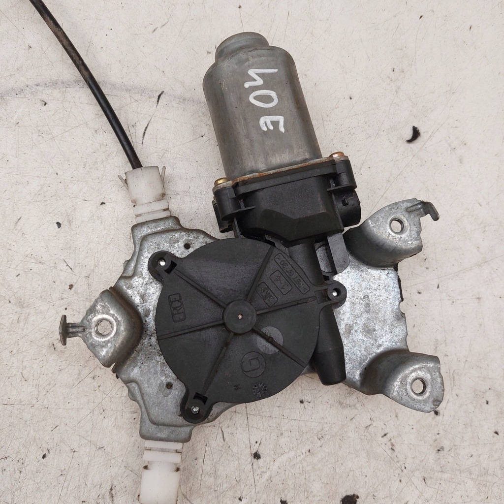 фото №7, Nissan primera p12 подъемник стекло правый + левый задняя 400601t9 400600t9