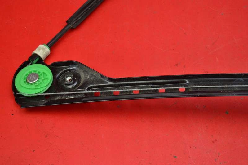 фото №12, Підйомник скло правий перед eu chrysler pacifica i