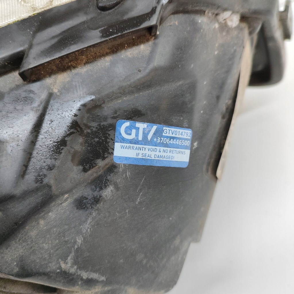 фото №8, Chrysler voyager 2008 ліва сторона лампа передня