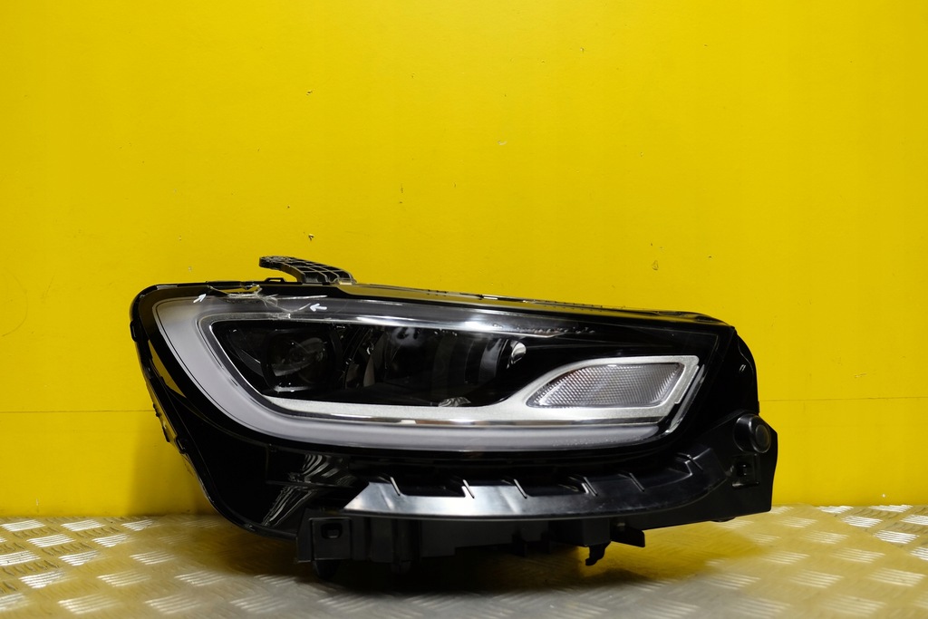 фото №1, Chrysler pacifica 2021- фара лампа led r usa