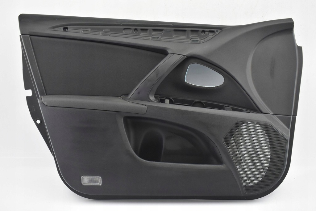 фото №1, Обшивка двері toyota оригінальний номер 6777805040