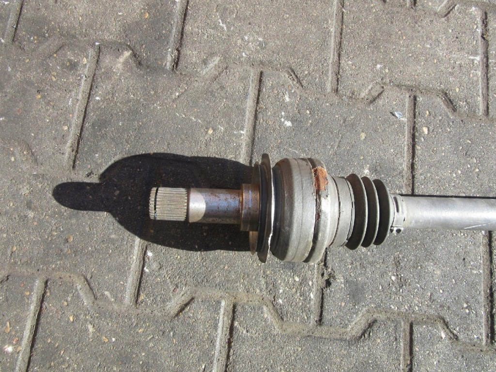 фото №1, Półośka задня права mercedes-benz gle w166 a1663504500 3.0l бензиновий