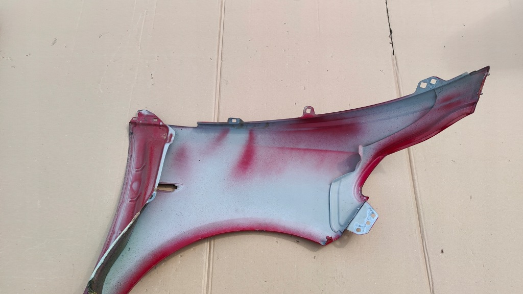 Купить Lancia ypsilon крыло  левое . 2011-2023.