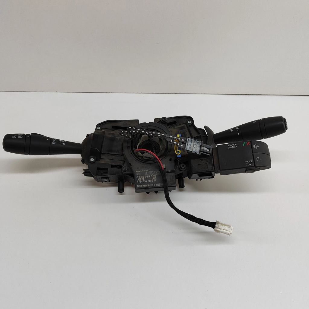 фото №1, Opel vivaro 2015 рычаг / переключатель поворотники