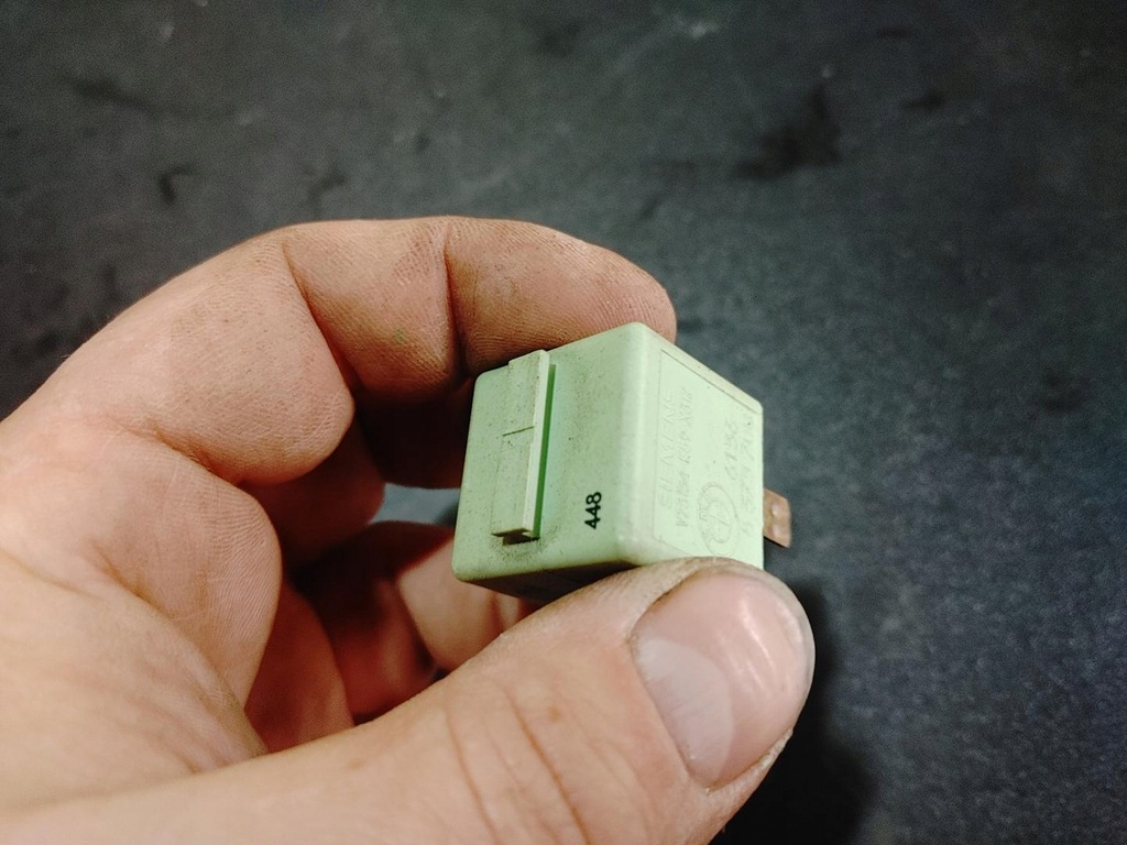 фото №9, Bmw e39 2.5 бензин оригинальный номер bmw реле зелёный 61368373700 оригинал