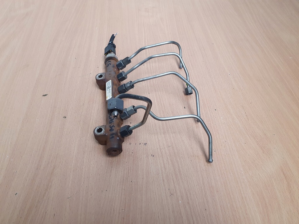 фото №7, Молдинг впрыскная датчик citroen c3 c4 picasso ii 1.6 ehdi 9824940080