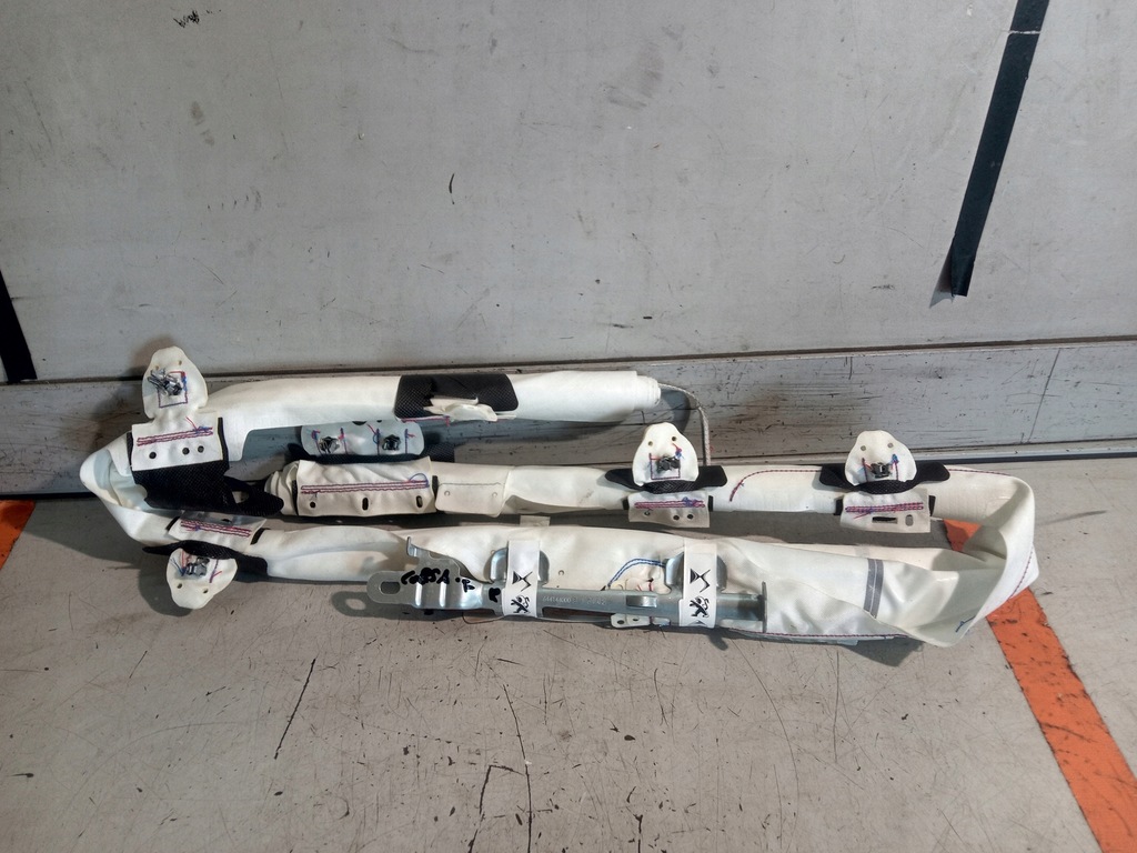 фото №1, Peugeot 208 ii corsa f шторка безопасности правая