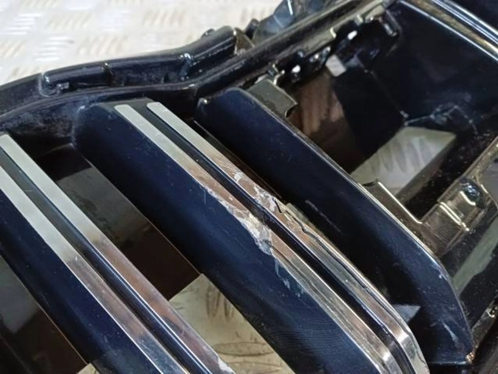 фото №7, M10 skoda superb решётка радиатора решётка радиатора 3v0853653g3g