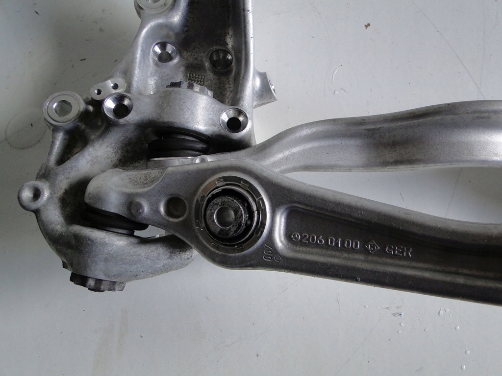 фото №16, Mercedes c klasa 206 w206 поворотный кулак лапа подвеска левая левая