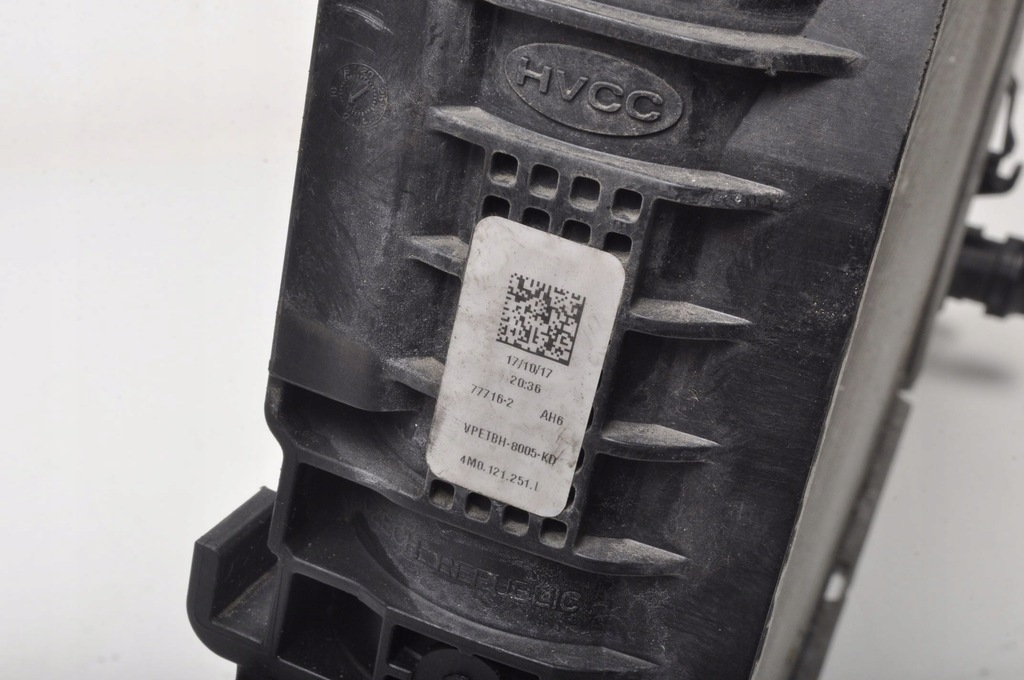 фото №9, Bentley bentayga 4.0 tdi радіатор wody 4m0121251l