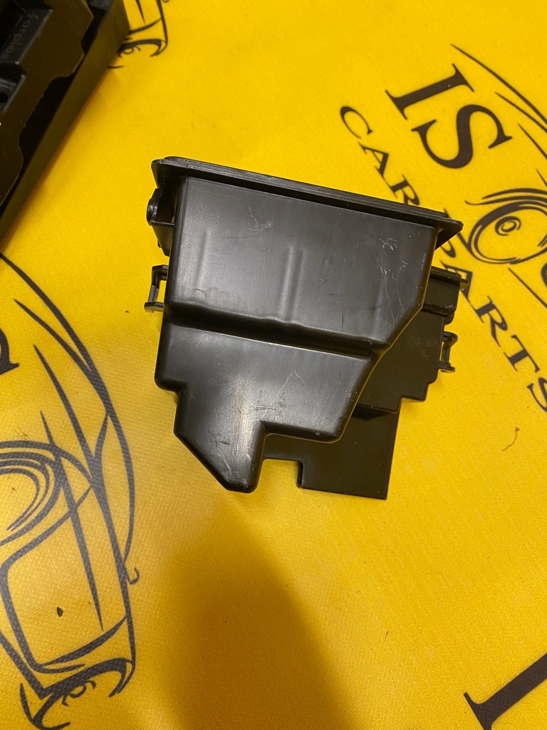 фото №2, Коробка корпус предохранителей renault clio v
