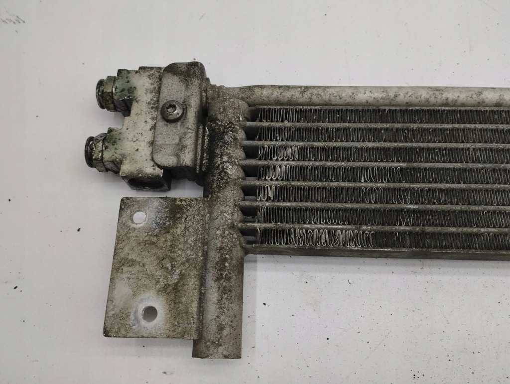 фото №8, Mercedes-benz cls c218 x218 2014 радіатор оливи коробки