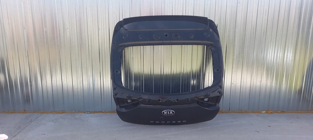 фото №1, Kia proceed iii крышка багажника багажник задняя ładna