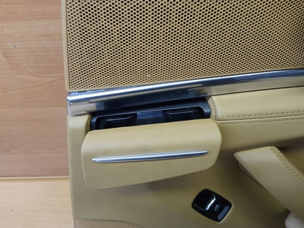 фото №5, Обшивка дверь правый задний porsche panamera i 970