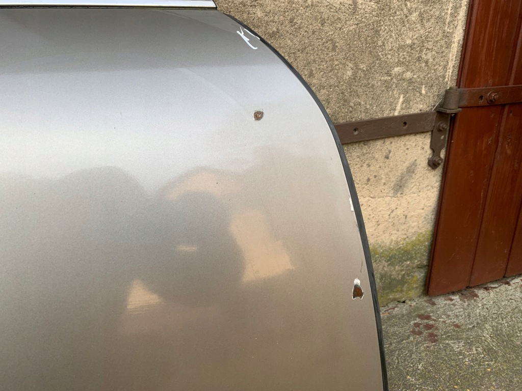 Дверей задні задні праве  mini f60 комплектна Доставка
