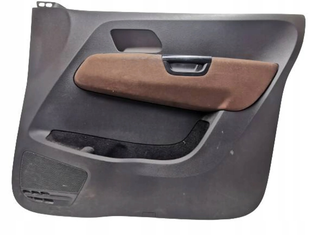 фото №1, Vw amarok обшивка дверь правый задняя задний 10 r