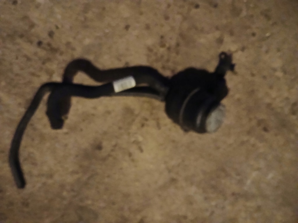 фото №1, Audi a8 d4 бак жидкость усилителя