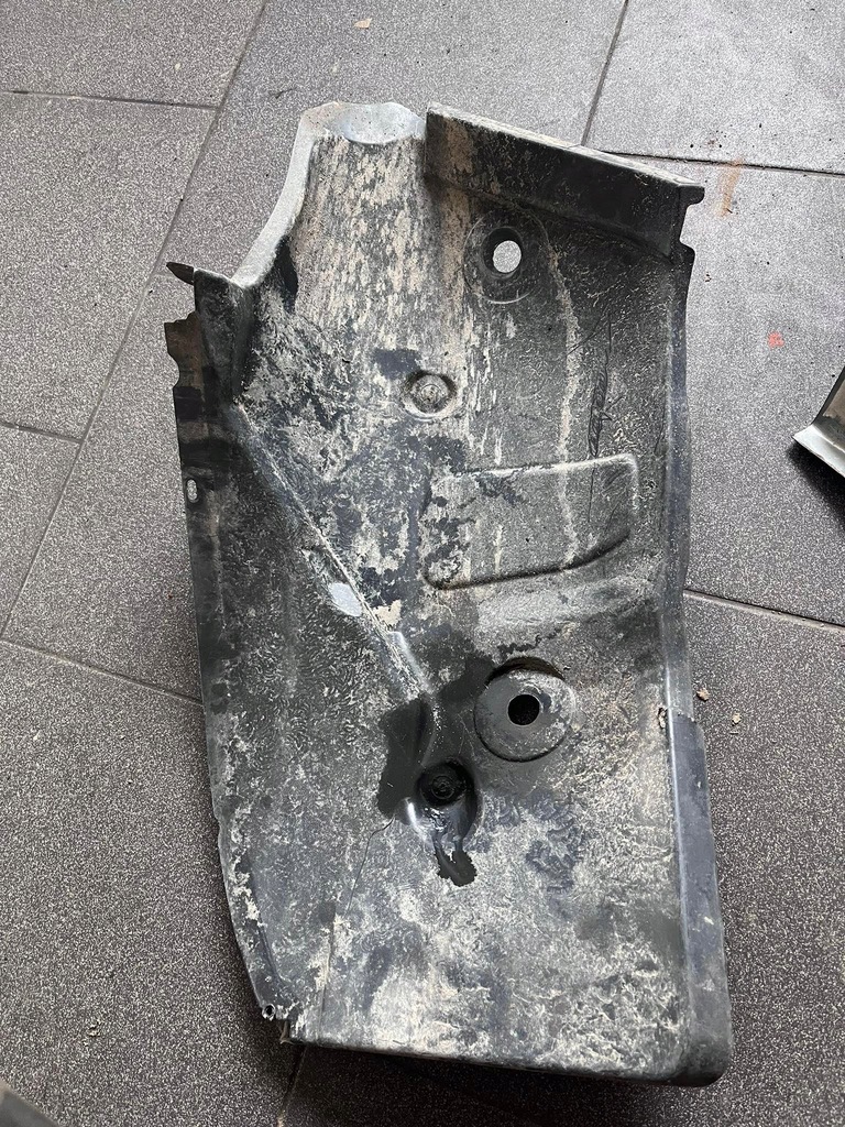 фото №1, Подкрылок правое задние logan ii mcv stepway lift