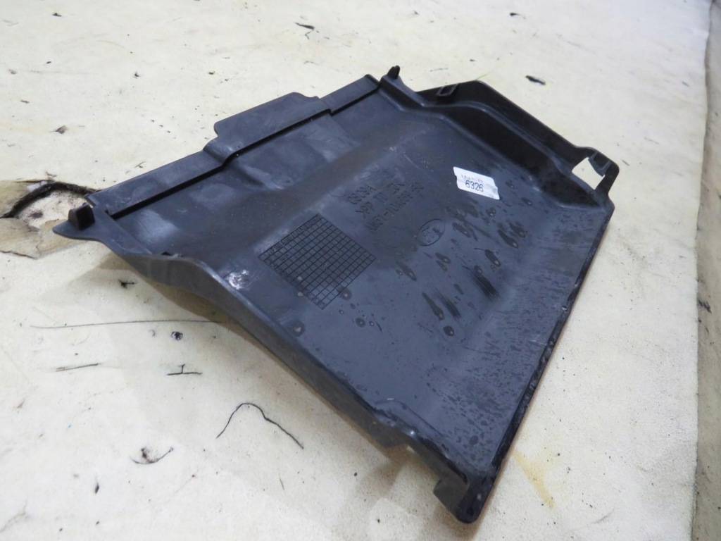 Корпус кришка кришка акумулятор kuga mk2 am51-10a659-bg в Україні