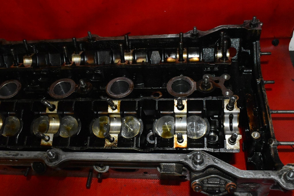 Головка двигуна 1436793 bmw e39 2.8i 193km 95-00 Недорого