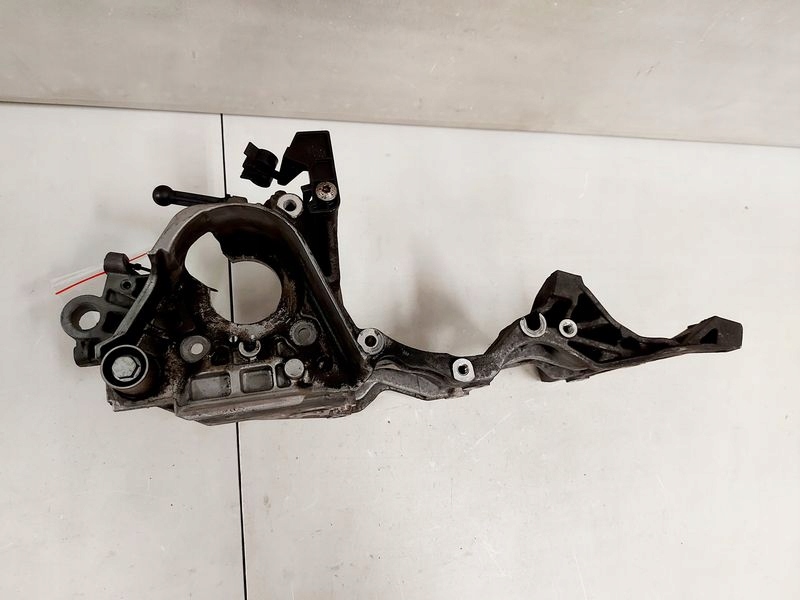 Audi a6 c7 golf vii leon 3 a3 8v 1.6 2.0 tdi держатель кронштейн генератора Киев