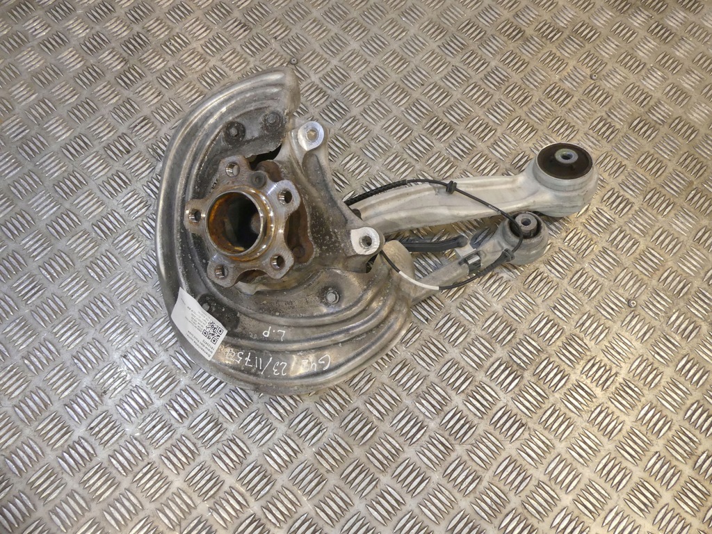 фото №1, Bmw 2 g42 поворотный кулак ступица рычаги перед левая правая